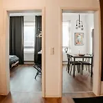 Staysimplyhaven - Modernes City-apartment, King-size Bett, 55