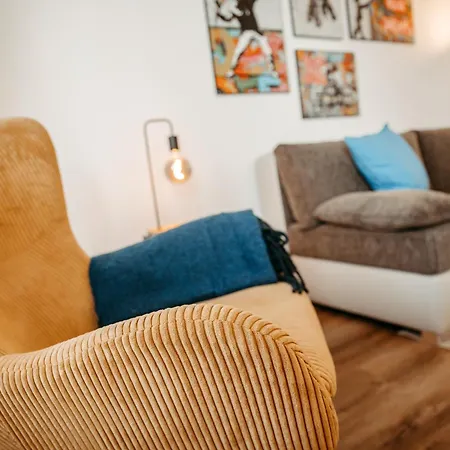 Staysimplyhaven - Modernes City-apartment, King-size Bett, 55