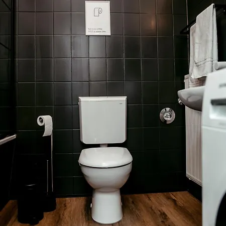 Staysimplyhaven - Modernes City-apartment, King-size Bett, 55