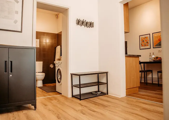 Staysimplyhaven - Modernes City-apartment, King-size Bett, 55